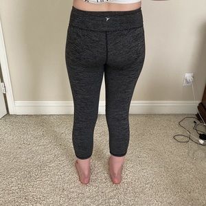 Old Navy Grey Striped Leggings